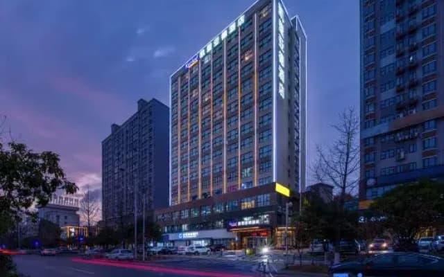 Kyriad Hotel