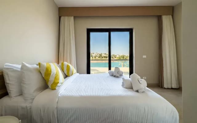 Xuru Stays I Sundown Symphony 4mbdr Villa @ Joubal El Gouna
