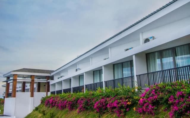 Estrella Hotel & Conference