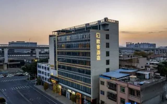 Oke Hotel