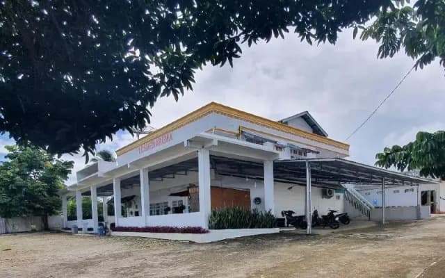 OYO 91077 Losmen Bunda Arema