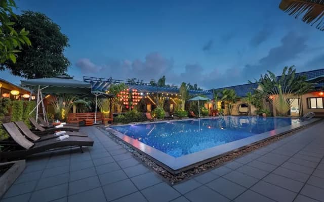 Tam Coc Forest Bungalow & Spa