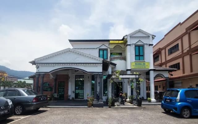 Capital O 90653 Maxwell Inn Boutique Hotel