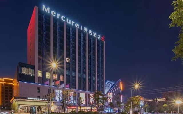 Mercure Rugao City Centre