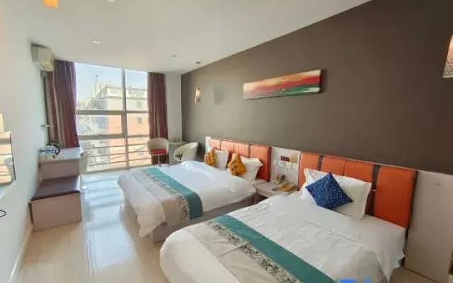 Longhai Yulong Hotel