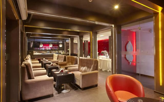 Fahrenheit Hotels & Resorts