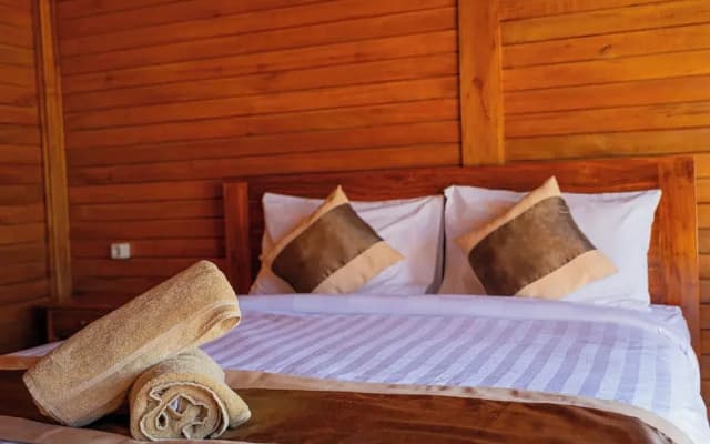 D Sila’s Tepi Danu Villas Kintamani & Natural hot spring