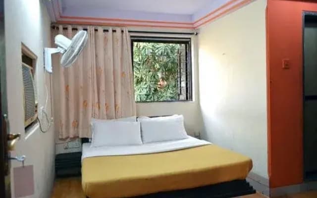 Hotel Hill View