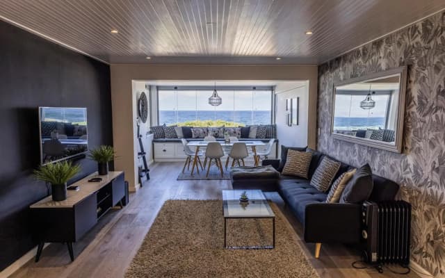 67 Whale Rock Estate, Hermanus