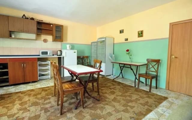 Merkurij Guest House