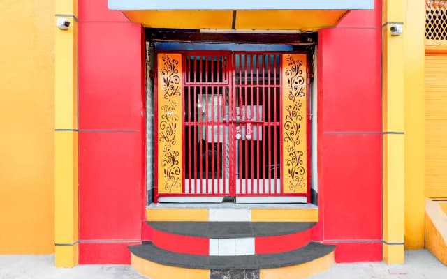 Hotel O Nehru Nagar Near Yashodha Hospital