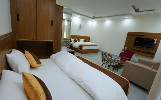 MST Farm & Resort