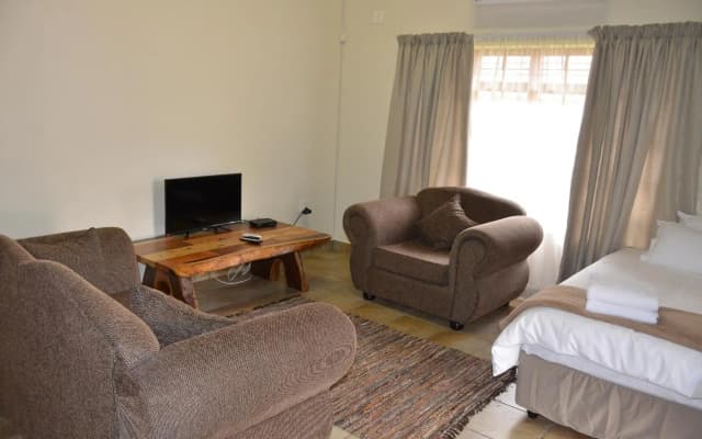 Stoep At Steenbok Self Catering