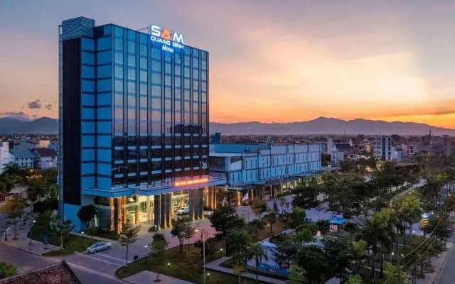 SAM Quang Binh Hotel
