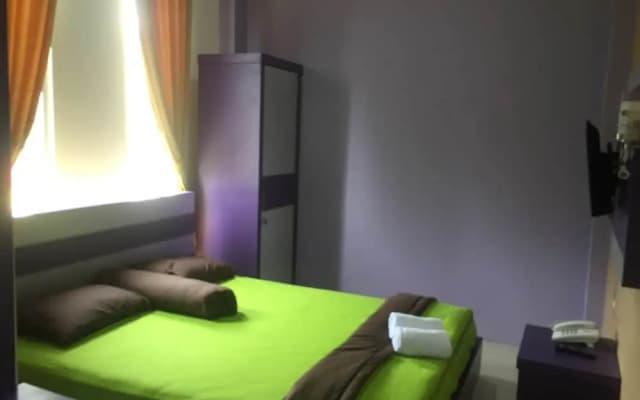 Hotel Ungu Pas Kangen Bekasi