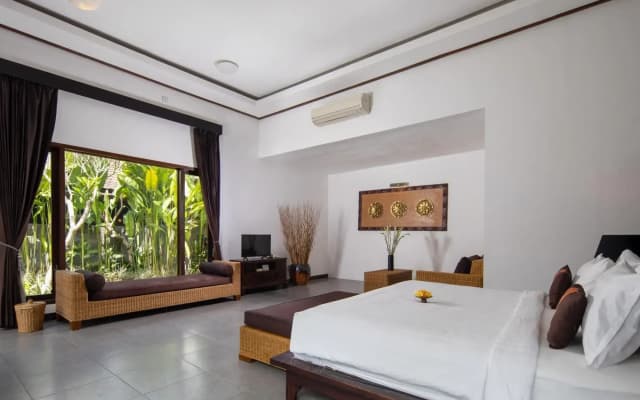 Ubud Raya Resort