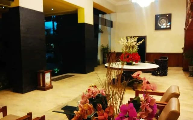 Penataran Hotel