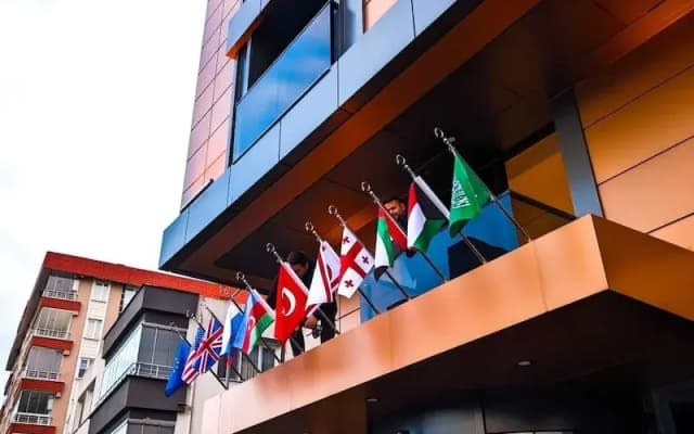 Ayatoure Hotel