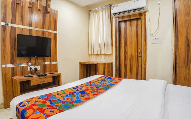 FabHotel Shri Vilas