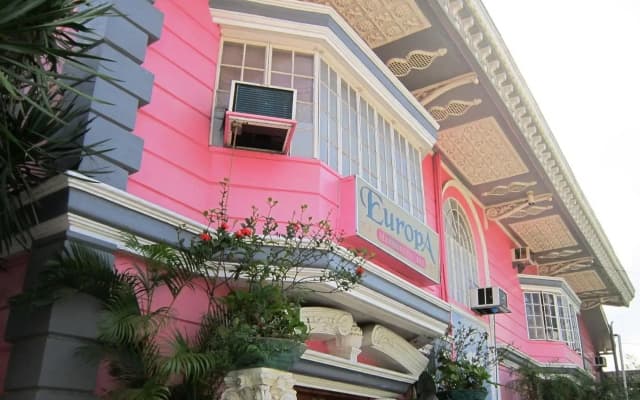 Europa Mansionette Inn