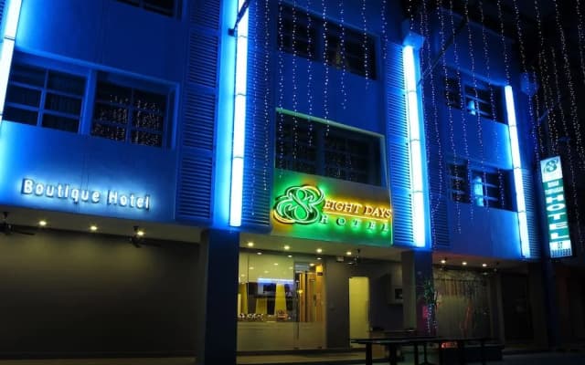 Eight Days Boutique Hotel Permas Jaya