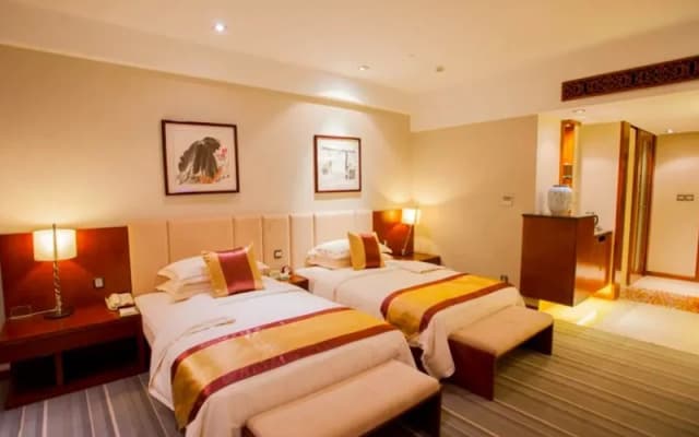 Guanfang Hotel
