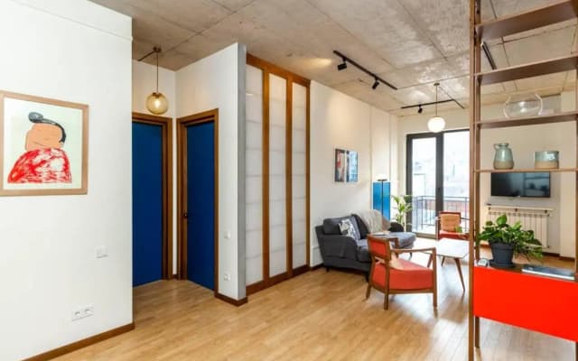 Modern 1BR apt w spacious balcony & a bathtub