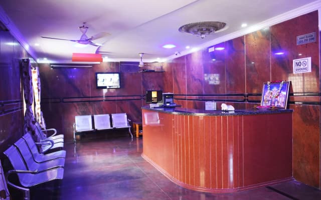 Hotel Govind Heights