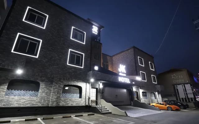 Gunsan Jnk Hotel (City Hall Branch)