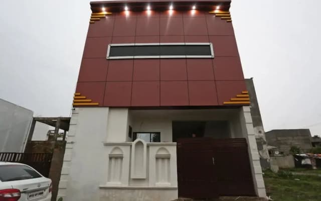 Hotel Orchid By OYO Rooms