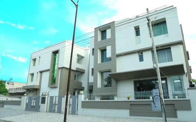 Hotel Kanishk