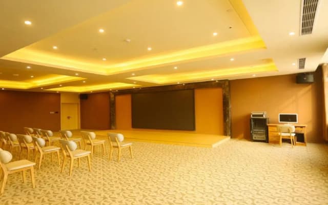 Ji Hotel Kaifeng University