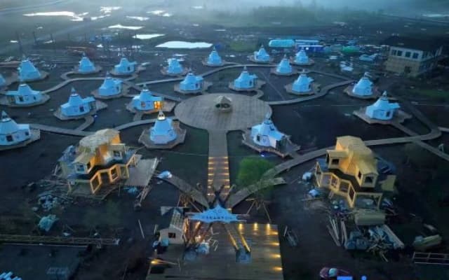 Hulunbergenhexi Ukijatirazi Camp