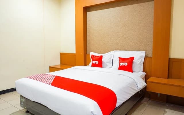 Tekmira Residence Supratman by Oyo Rooms