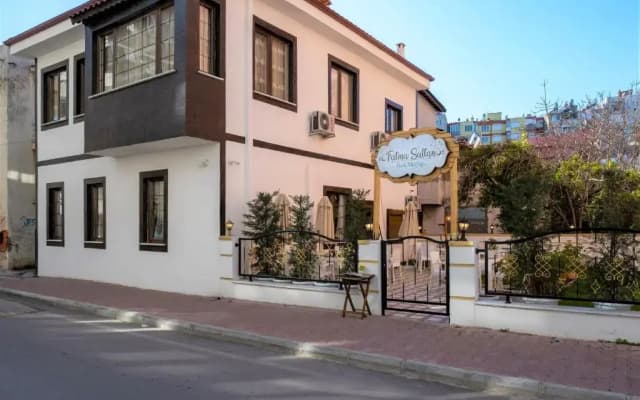 Fatma Sultan Oldtown Konak & Restaurant - 100Mb Fast Internet