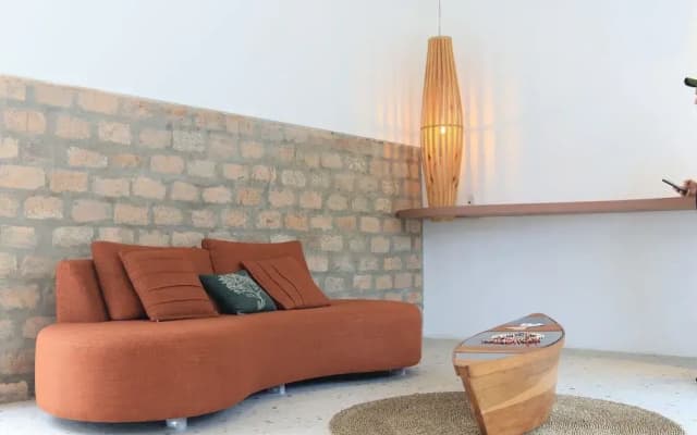 Roka Hotel Boutique