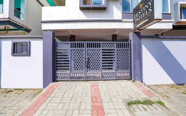 Fabhotel Hrg Destiny