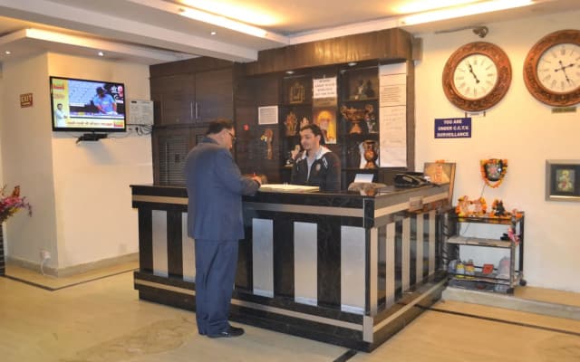 Hotel Apple Villa @ Paharganj