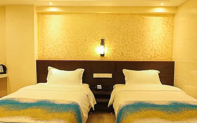 Vienna Hotel Haikou International Trade City Friendship Sunshine City