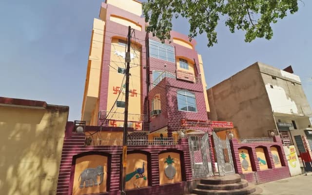 Vaidehi Bhawan by OYO Rooms