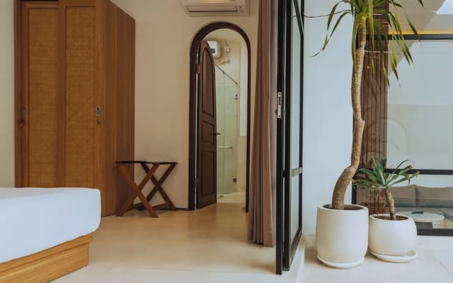 Yahvi Villa by Betterplace