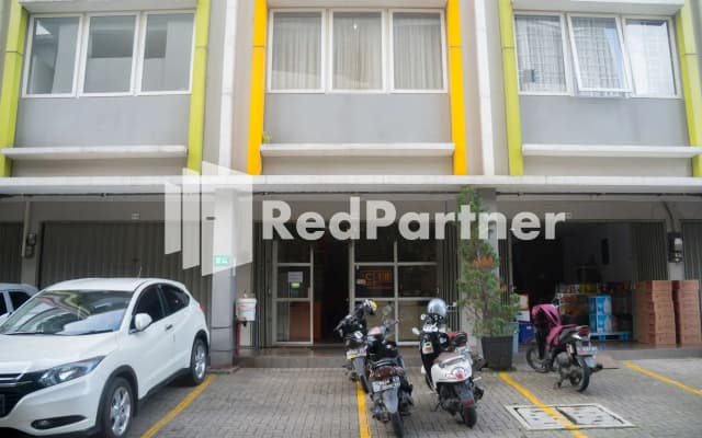 Hotel C18 @ Cibaduyut RedPartner