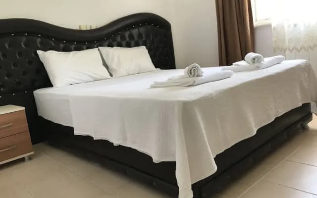 Moonlight Apart Hotel