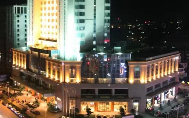 New Joyful Hotel