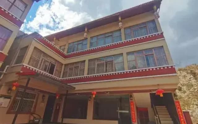 Jiuzhaigou Xiangzaxi Inn