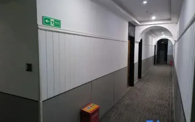 Meichen Hotel (Chongqing Southwest University Branch)