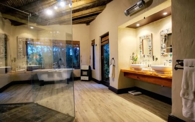 Woodall Country House & Spa