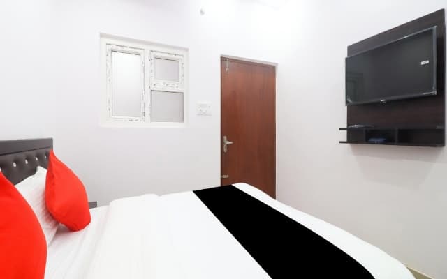 Collection O 77232 A One Inn