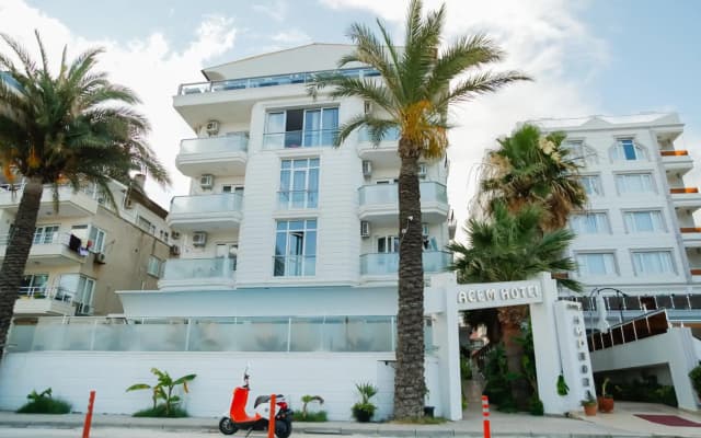 Acem Hotel