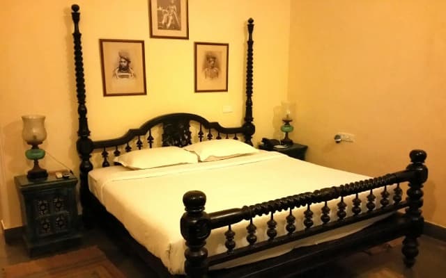 The Royal Retreat Resort and Spa
